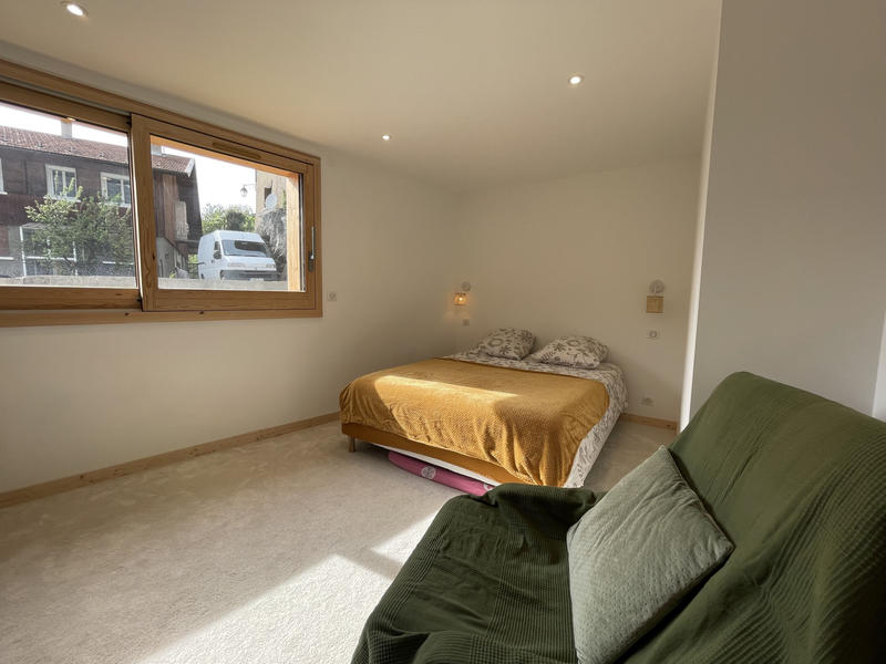 Maison - 241 m² - 8 pièces