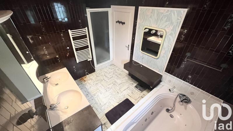 Maison de maîtres - 216 m² - 7 pièces