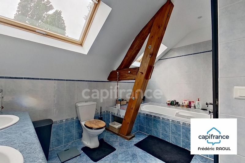 Maison - 187 m² - 8 pièces