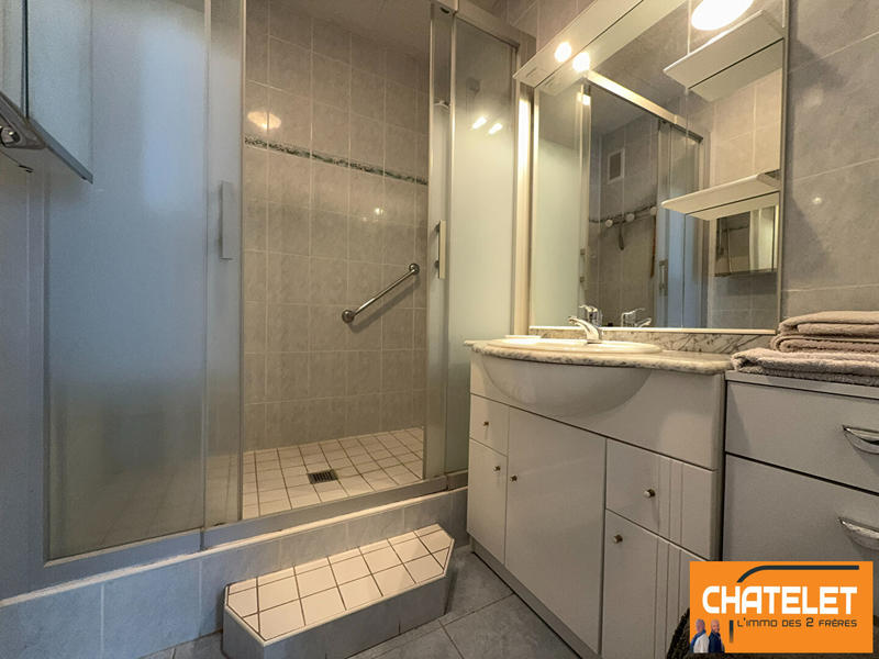 Appartement - 79 m² - 4 pièces