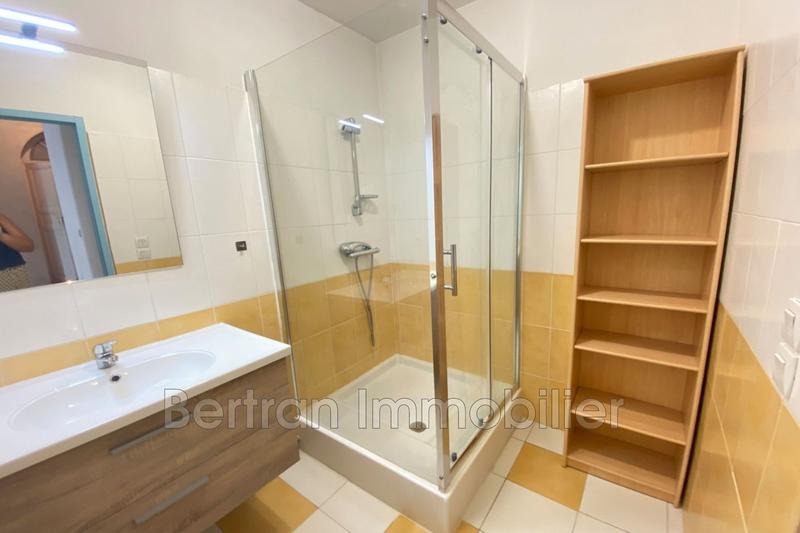 Appartement - 76 m² - 2 pièces