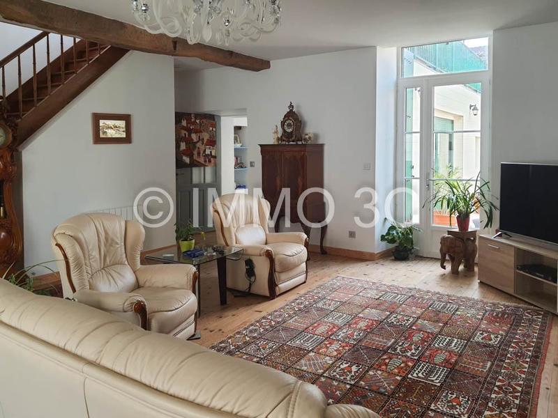 Maison de ville - 190 m² - 7 pièces