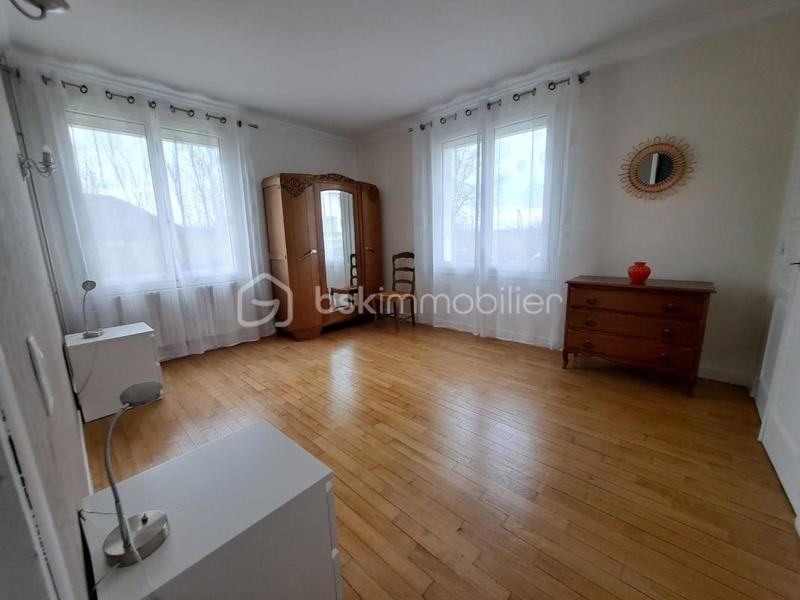 Maison - 160 m² - 9 pièces