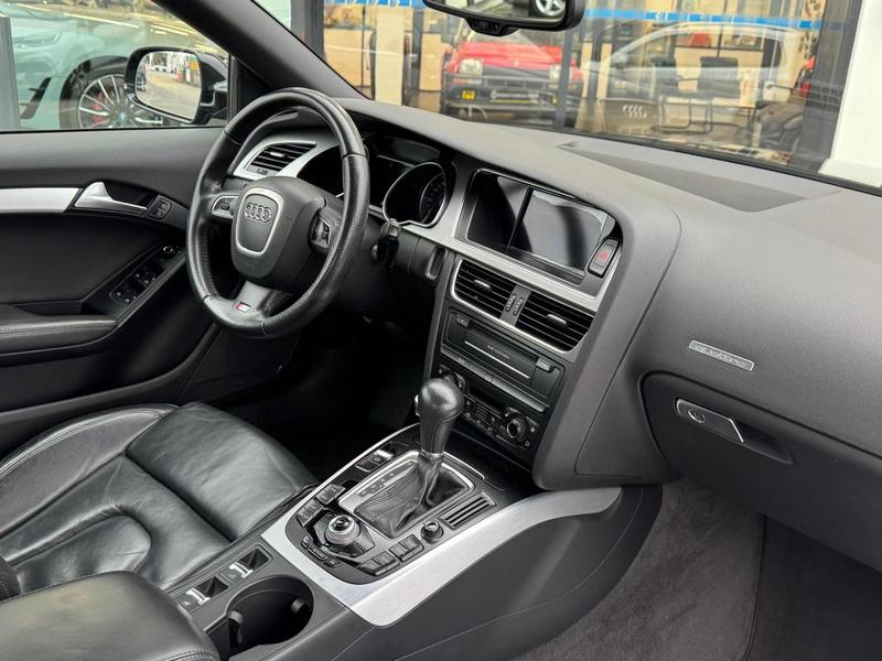 Audi quattro A5 3.0 V6 Tdi 240 Ch s-Line