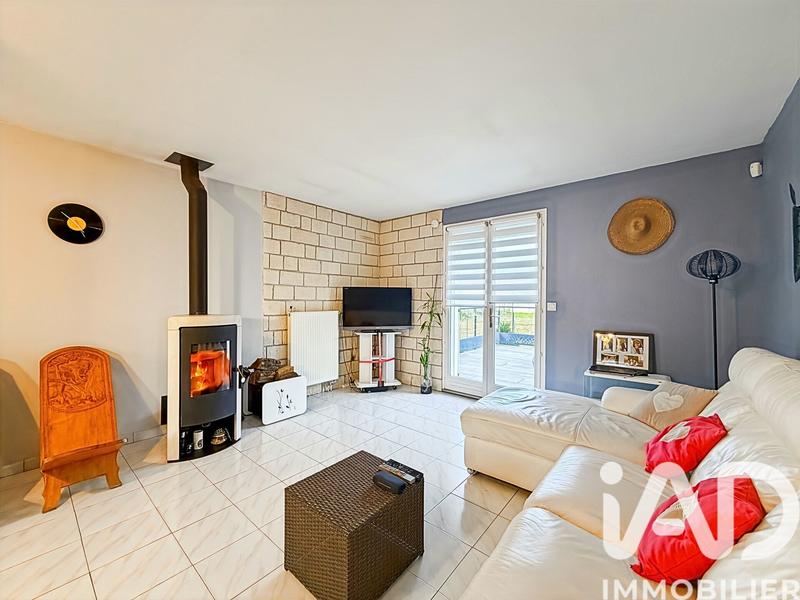 Maison - 105 m² - 5 pièces