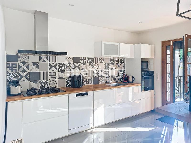 Pavillon - 118 m² - 5 pièces