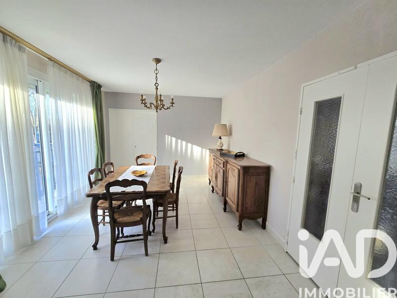 Appartement - 89 m² - 5 pièces
