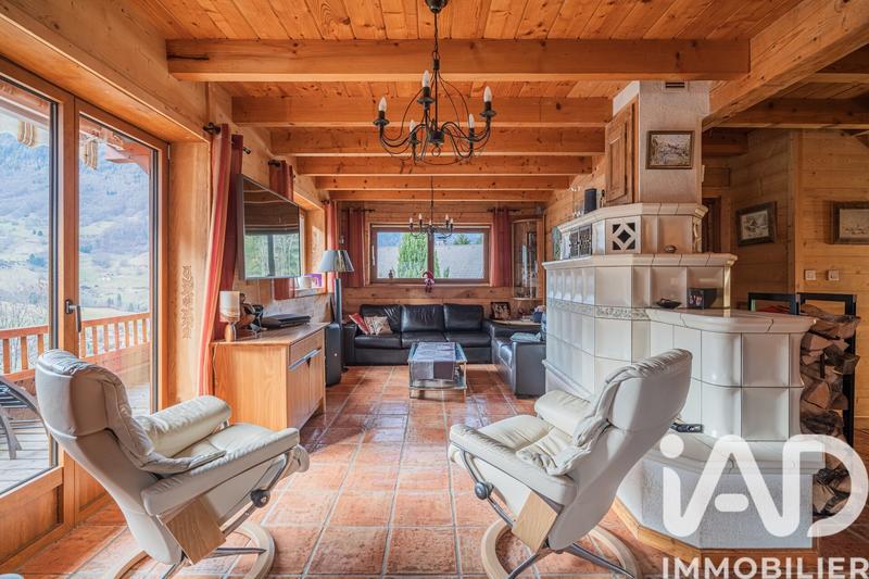 Châlet - 205 m² - 5 pièces