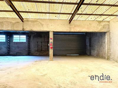 Local d'activités - 107 m² - 1 pièce
