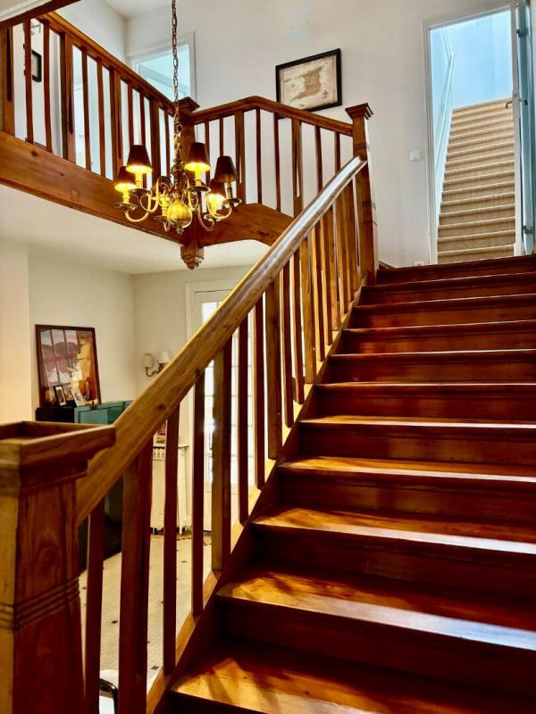 Maison - 292 m² - 8 pièces