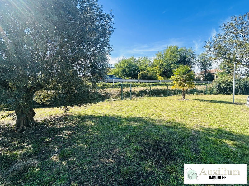 Local d'activités - 168 m² - 5 pièces