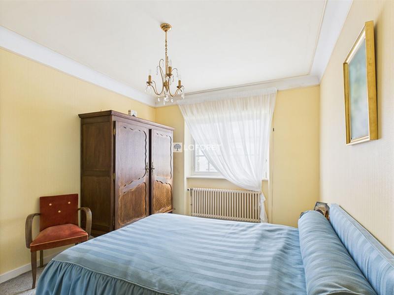 Maison - 204 m² - 8 pièces