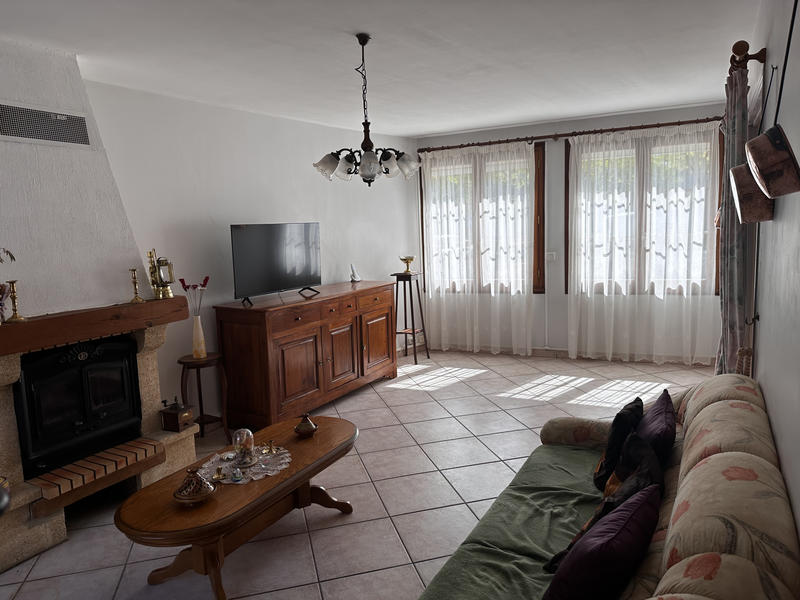 Maison - 108 m² - 6 pièces