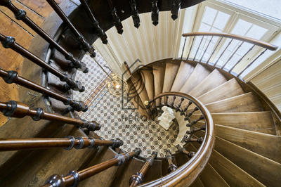 Château - 274 m² - 9 pièces