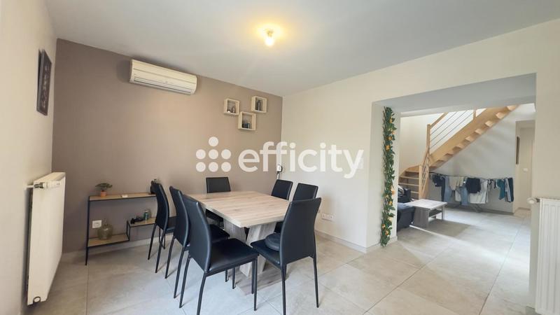 Maison - 110 m² - 4 pièces