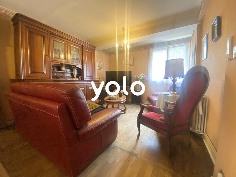 Maison traditionnelle - 144 m² - 6 pièces