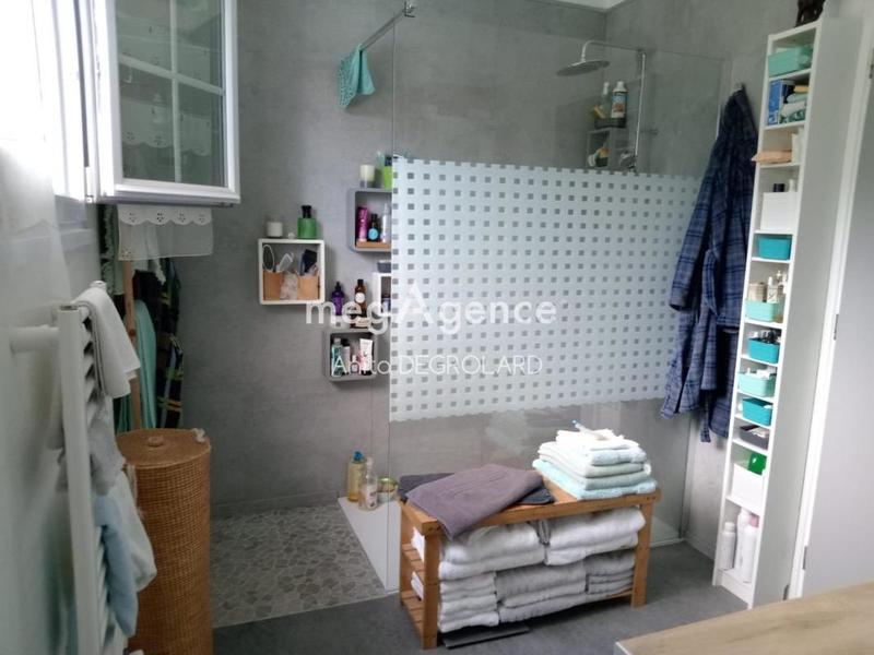 Maison - 200 m² - 5 pièces