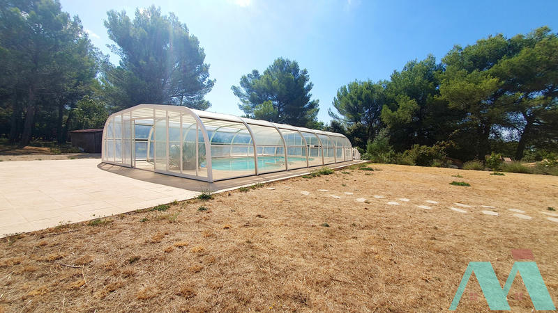 Maison - 170 m² - 6 pièces