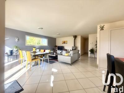 Maison - 123 m² - 4 pièces