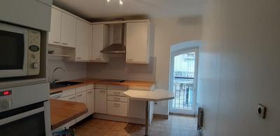 Appartement - 92 m² - 4 pièces