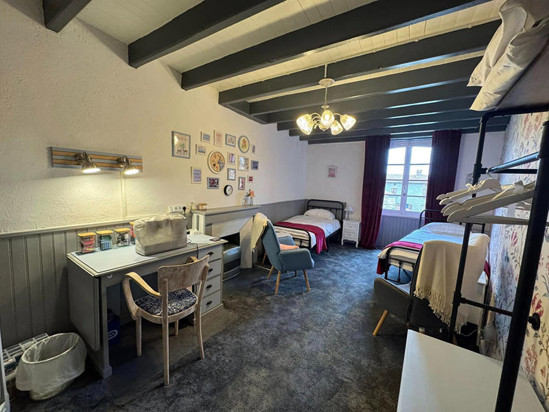 Maison - 137 m² - 6 pièces