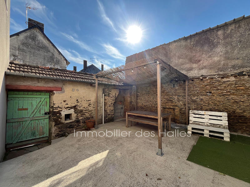 Maison - 141 m² - 5 pièces