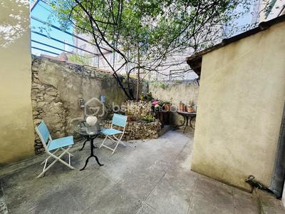 Maison de ville - 106 m² - 4 pièces