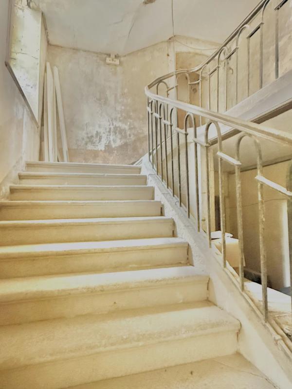 Château - 1 300 m² - 35 pièces