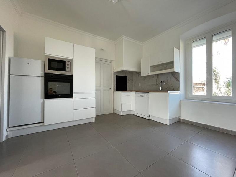 Appartement - 108 m² - 4 pièces