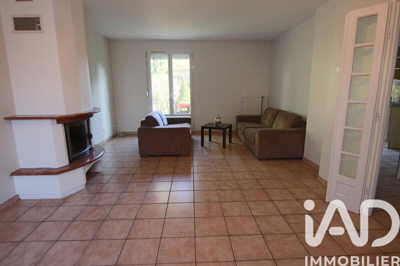 Maison - 96 m² - 5 pièces