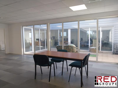 Entrepôt - 545 m²
