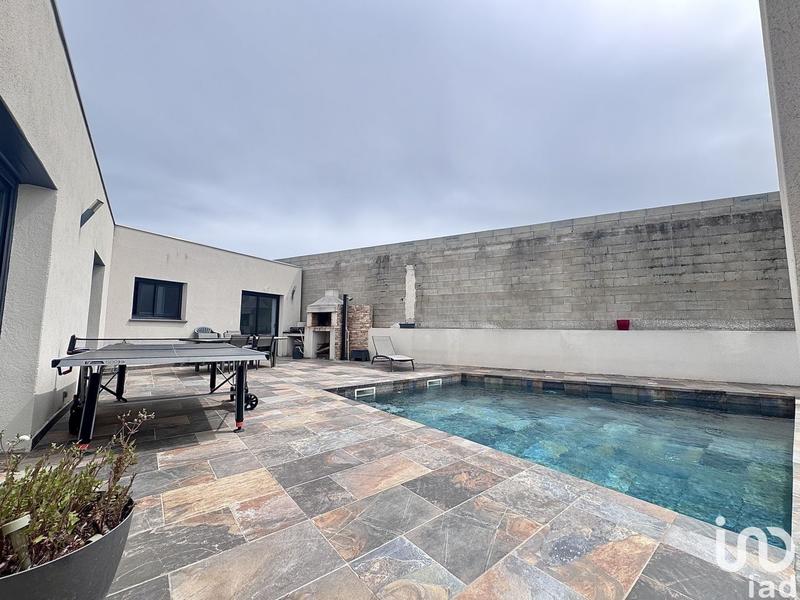 Maison - 225 m² - 5 pièces