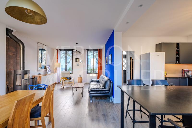 Maison - 143 m² - 7 pièces