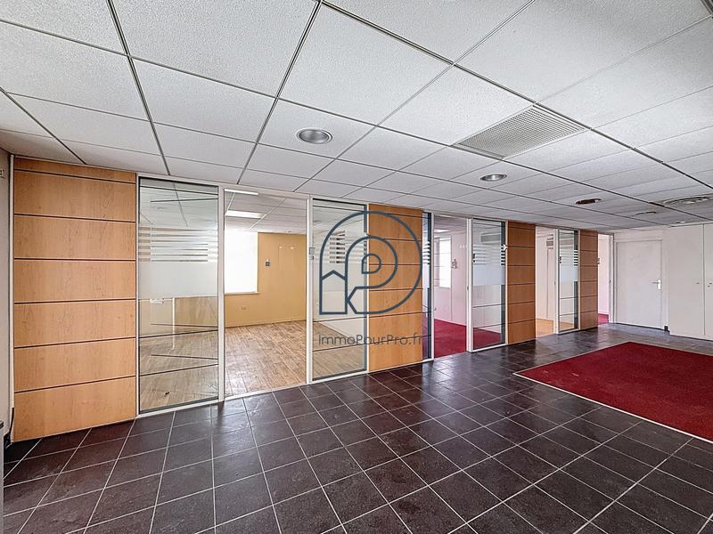 Bureau - 250 m²