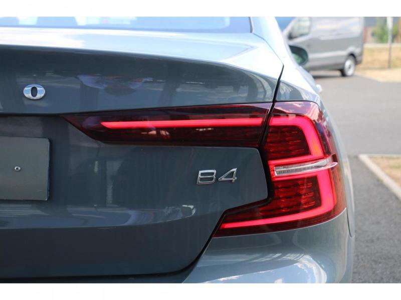 Volvo S60 B4 197 Plus Style Dark Dct7 + Gps +Camera