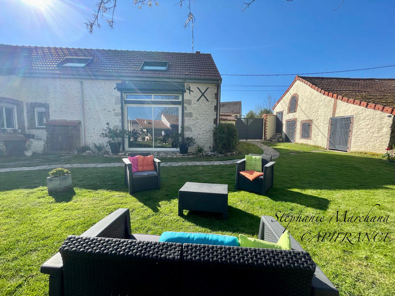 Maison - 137 m² - 6 pièces