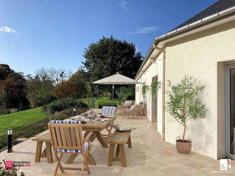 Maison - 170 m² - 5 pièces