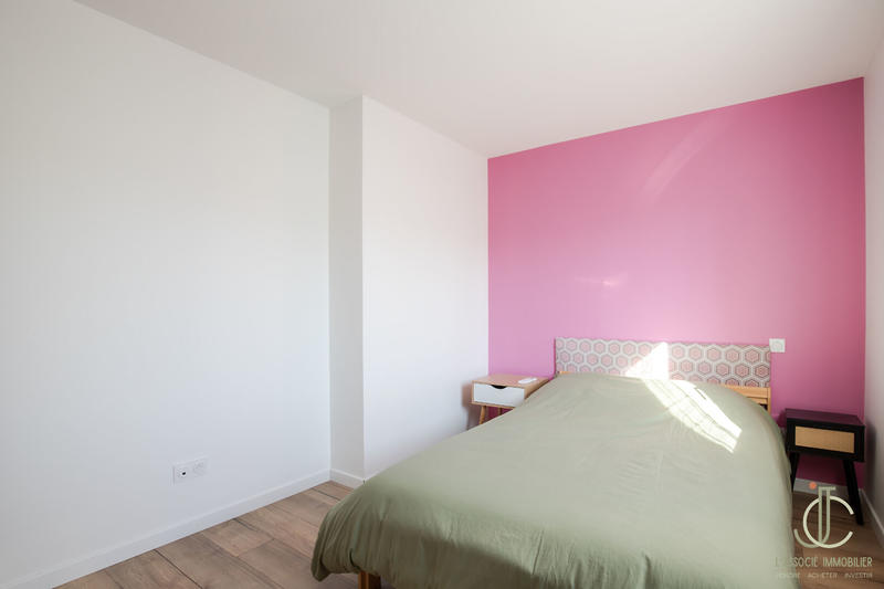 Appartement - 105 m² - 4 pièces