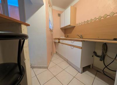 Studio - 28 m² - 1 pièce