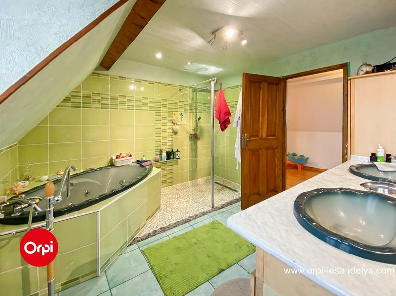 Maison - 170 m² - 5 pièces