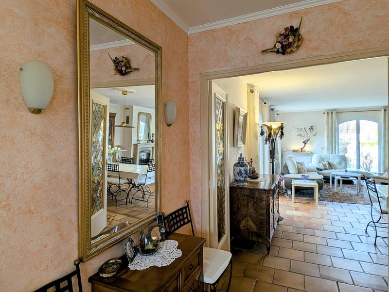 Maison - 199 m² - 7 pièces