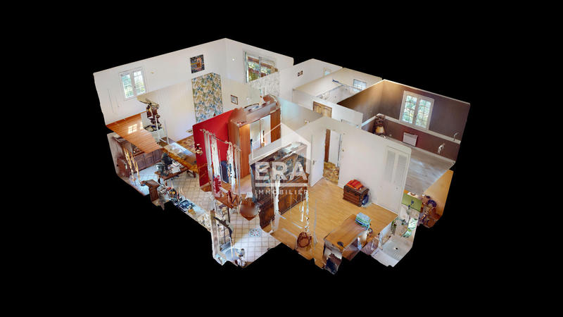 Maison - 180 m² - 8 pièces