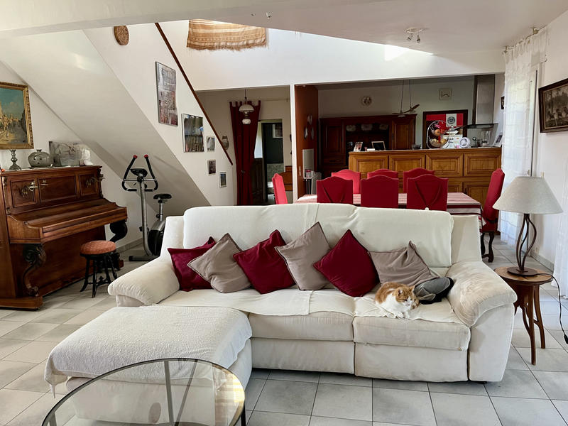 Maison - 151 m² - 6 pièces