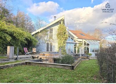 Villa - 230 m² - 6 pièces