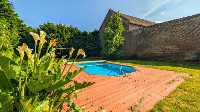 Maison - 183 m² - 6 pièces