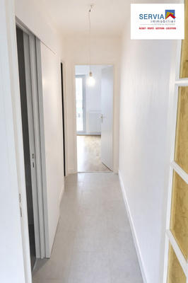 Appartement - 80 m² - 4 pièces