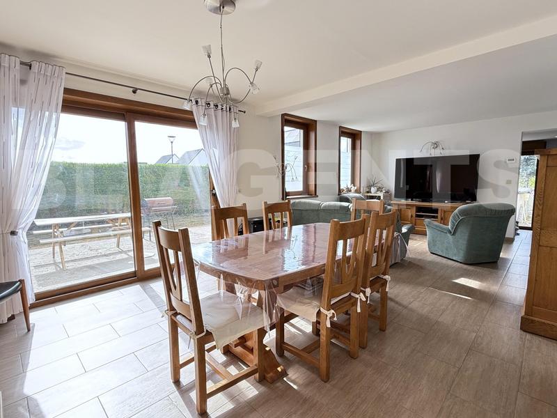 Maison - 122 m² - 5 pièces