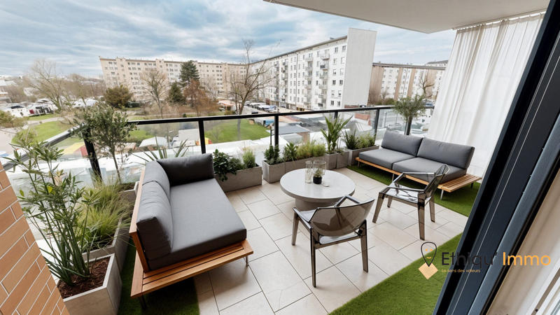 Appartement - 75 m² - 3 pièces