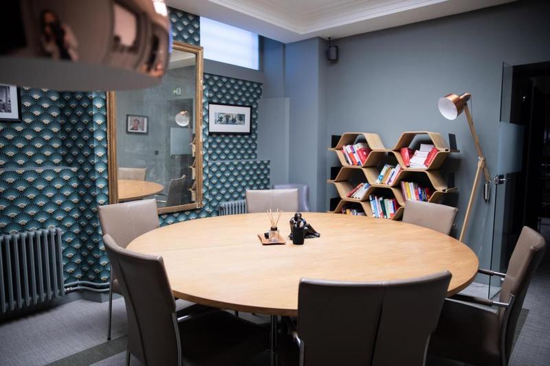 Hôtel particulier - 335 m² - 12 pièces