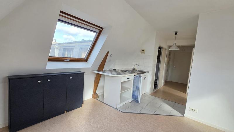 Appartement ancien - 26 m² - 1 pièce